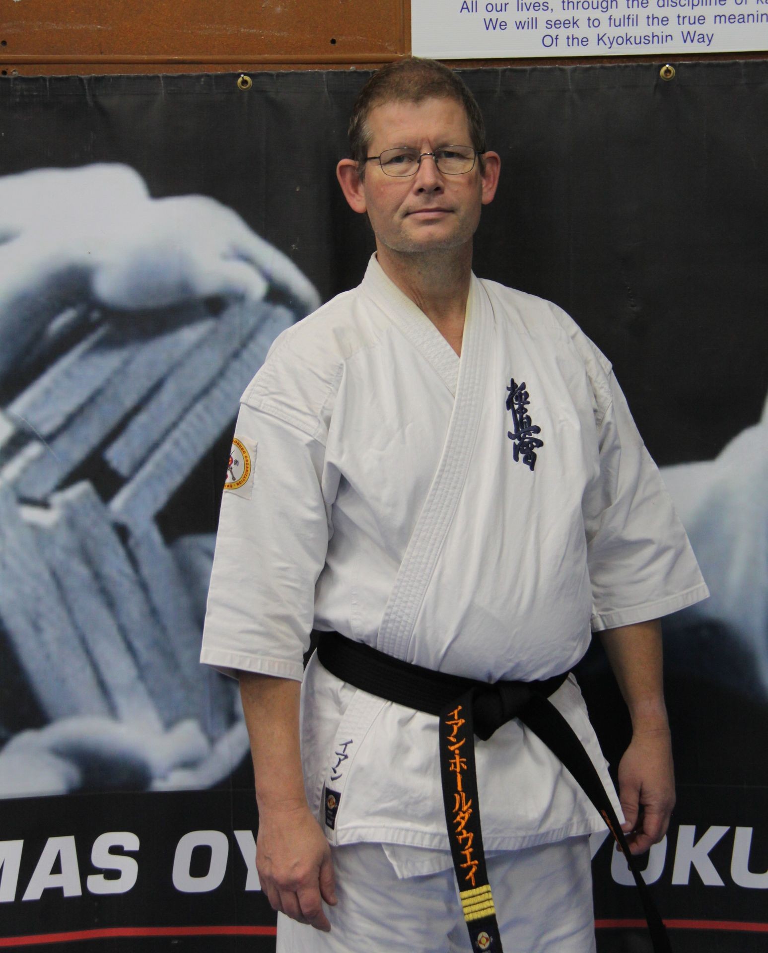 SENSEI IAN HOLDAWAY